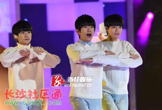 TFBOYSɞ߳